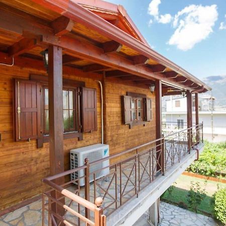 Wooden House In Ioannina Apartamento Exterior foto