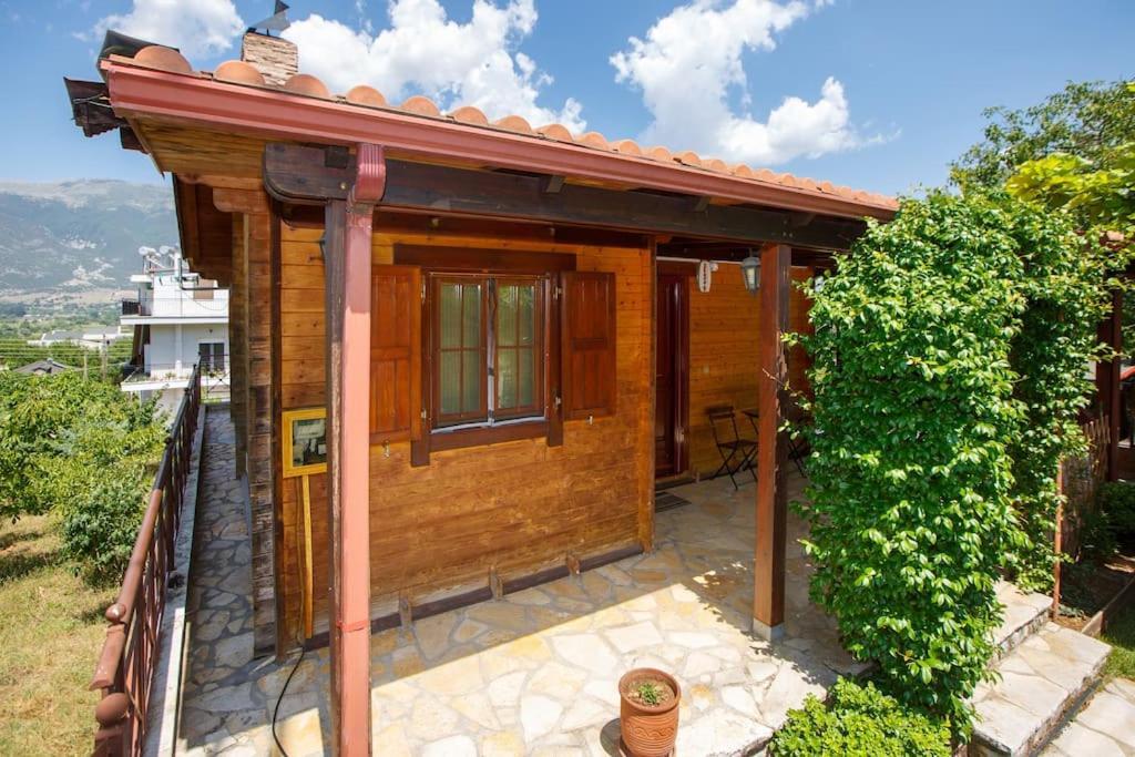 Wooden House In Ioannina Apartamento Exterior foto