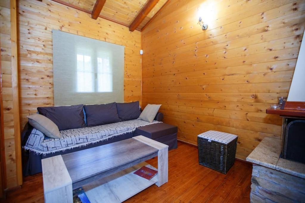 Wooden House In Ioannina Apartamento Exterior foto