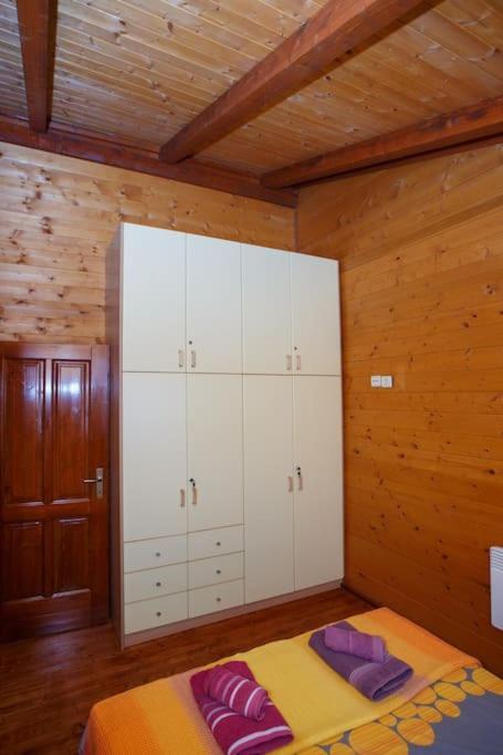 Wooden House In Ioannina Apartamento Exterior foto