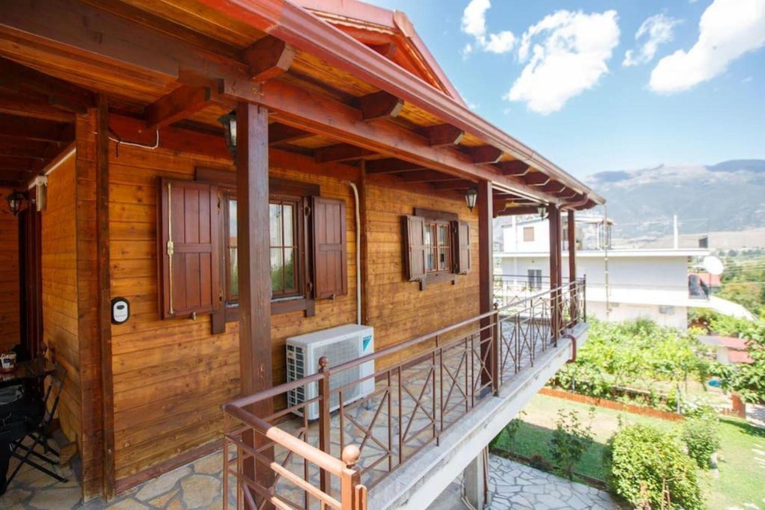 Wooden House In Ioannina Apartamento Exterior foto