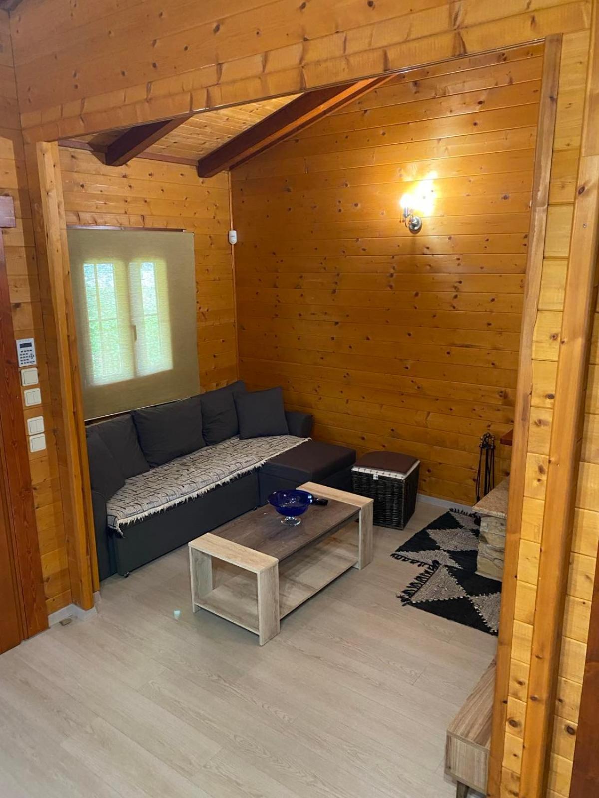 Wooden House In Ioannina Apartamento Exterior foto